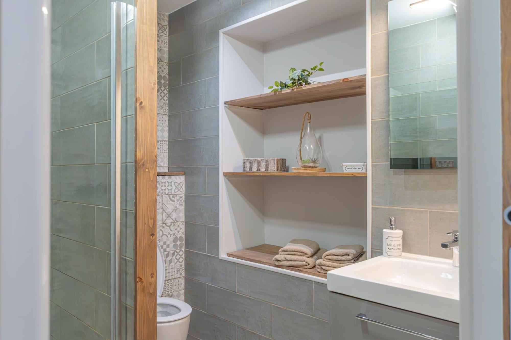 Apartment 86 - Climatisation & Proche Centre-ville- 2 Personnes - *